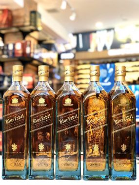 Johnnie Walker Blue Label Five God of Wealth - Ngũ Lộ Thần Tài